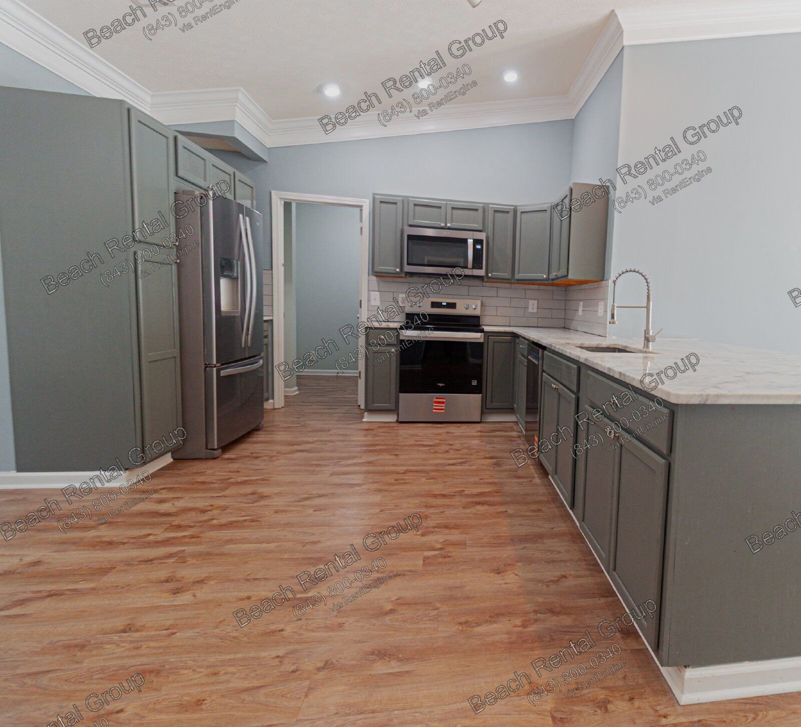 Bright and Welcoming 3 Bedroom ~ Fenced in Back Yard property image