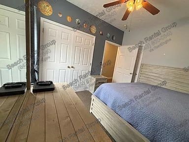 Beautifully updated 3-bedroom, 2-bath condo property image
