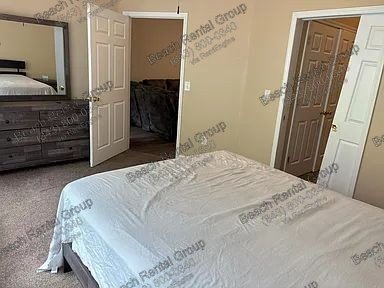 Beautifully updated 3-bedroom, 2-bath condo property image