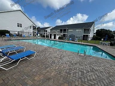 Beautifully updated 3-bedroom, 2-bath condo property image