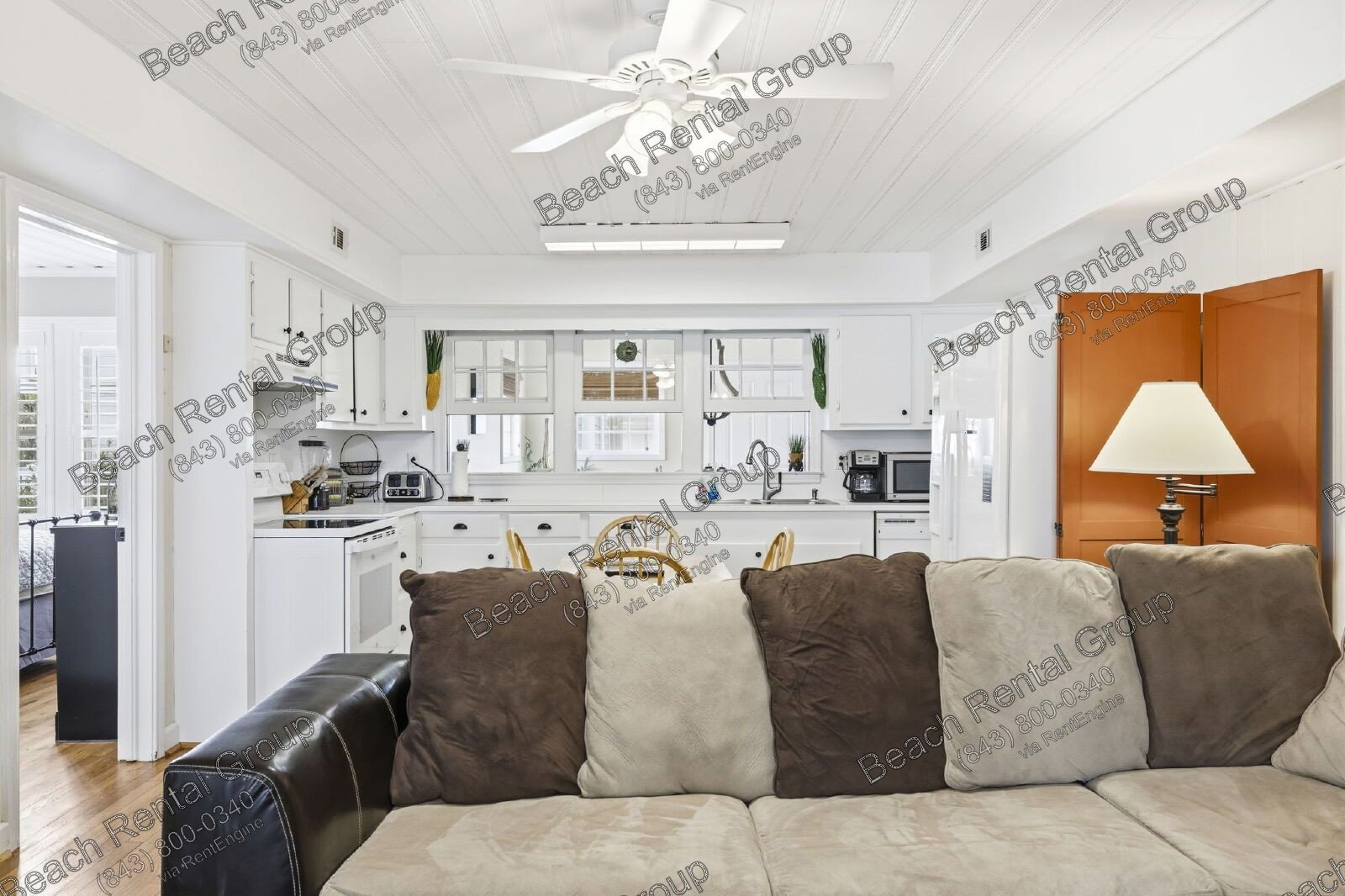 4 Bedroom SFH 1/2 Block from Ocean property image