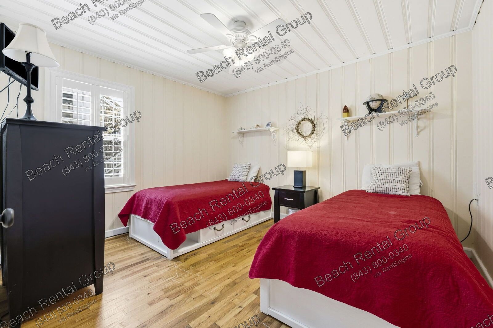 4 Bedroom SFH 1/2 Block from Ocean property image