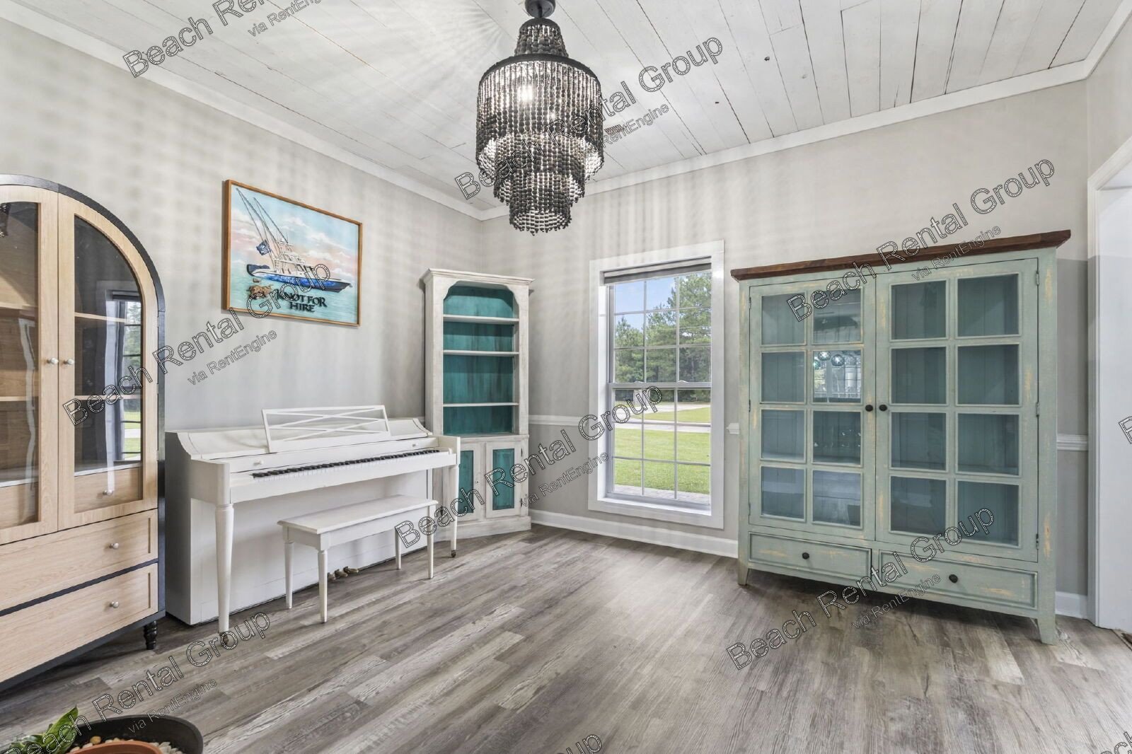 Peaceful and Luxury Living on 3+ Acres property image