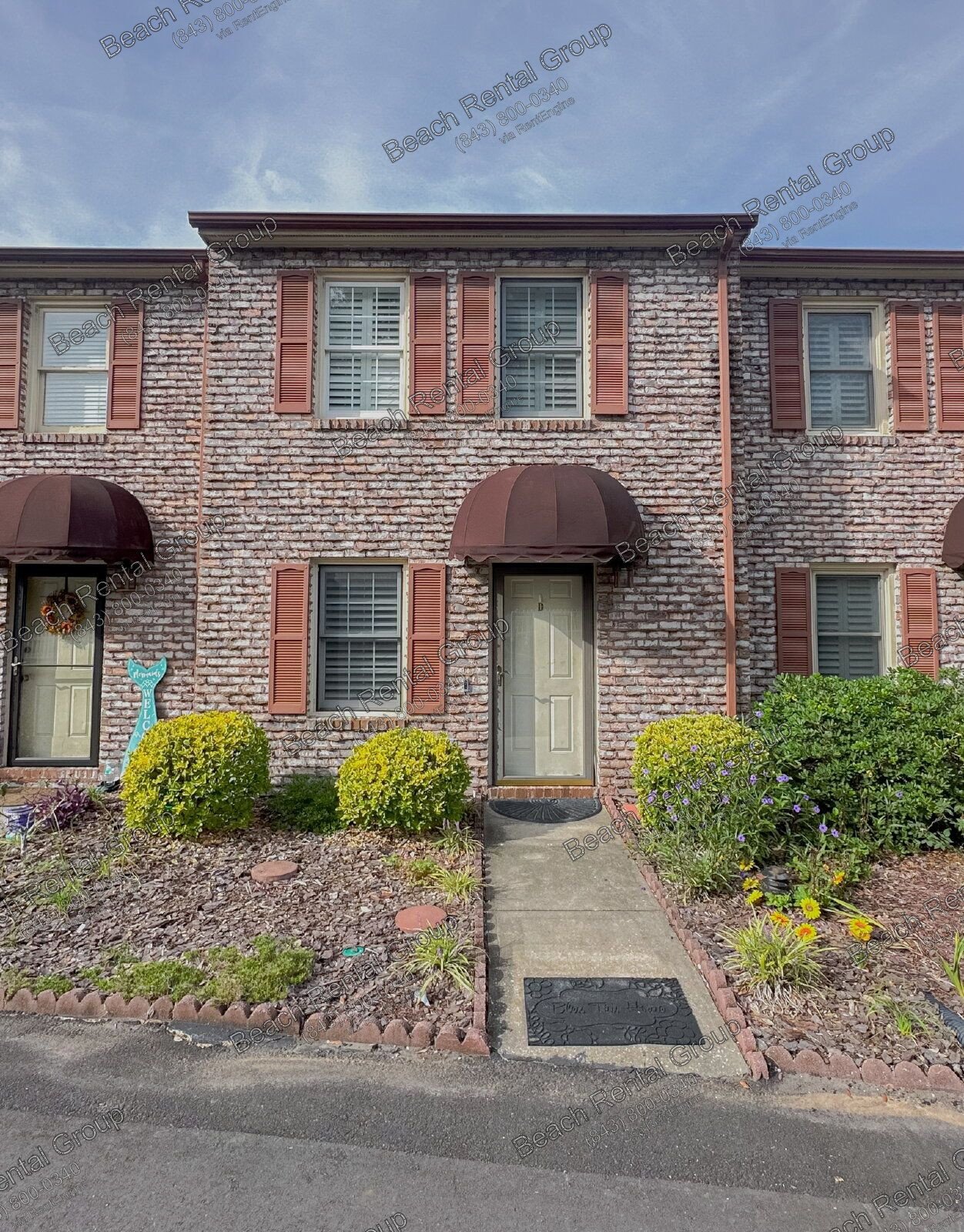 2bd Townhouse ~ Short walk to Ocean property image