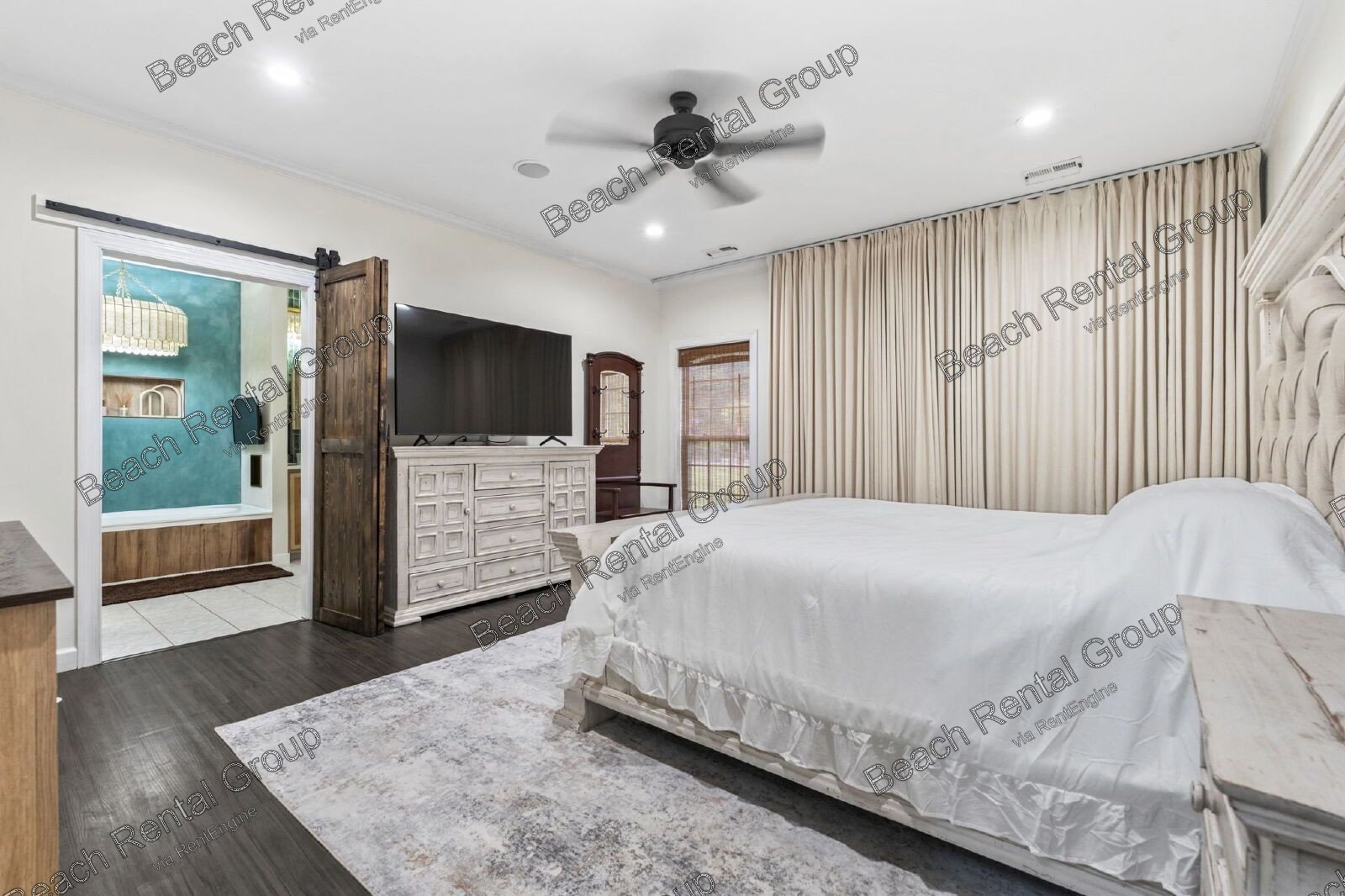 Peaceful and Luxury Living on 3+ Acres property image