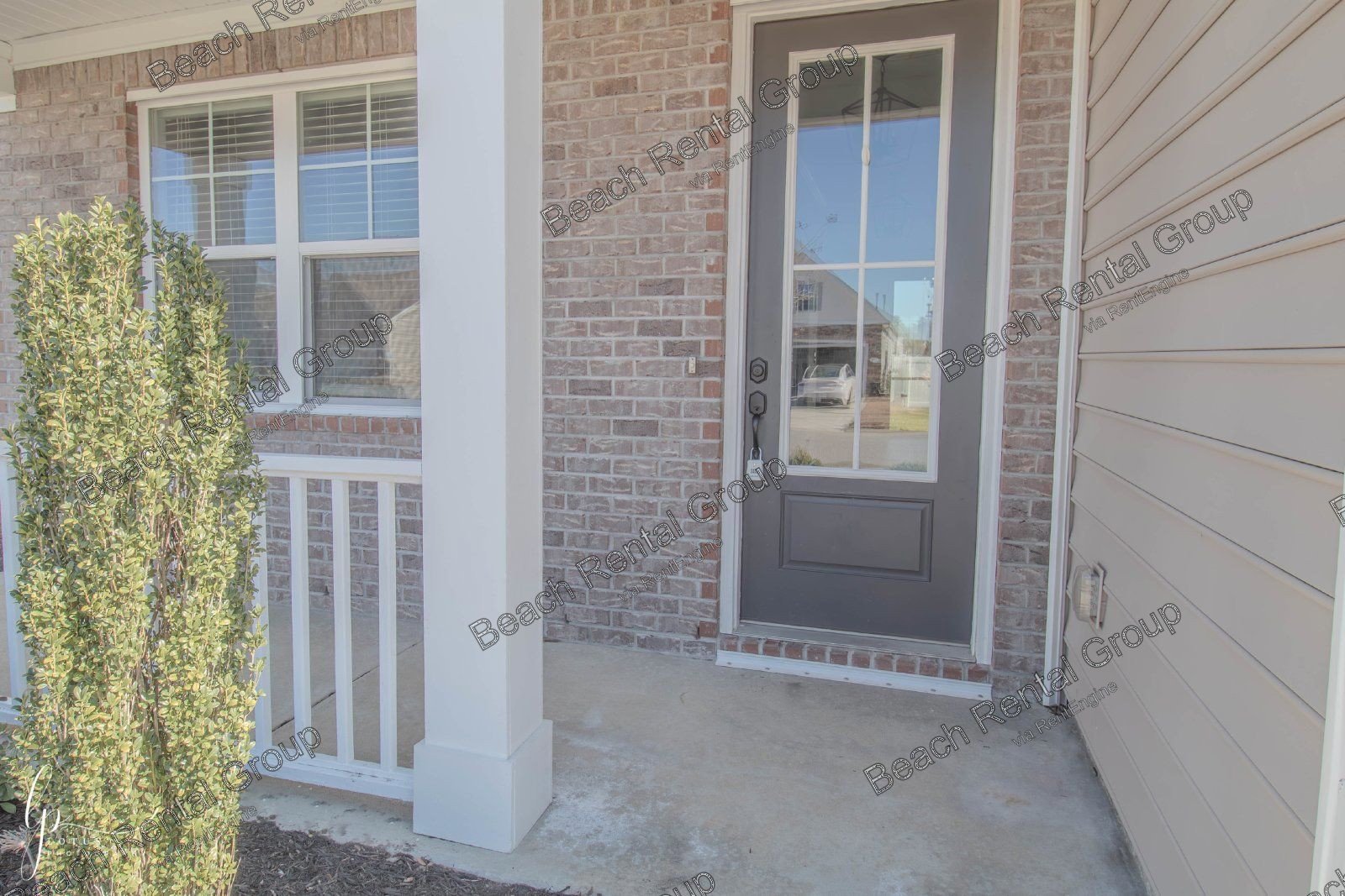 4 Bedroom Home with Fenced in Backyard property image