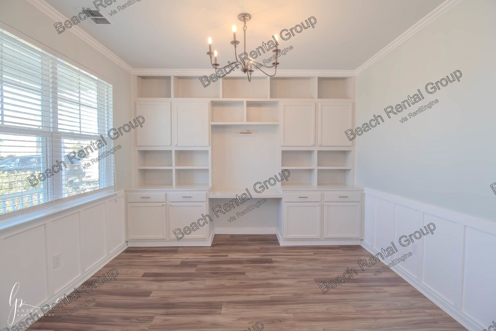 4 Bedroom Home with Fenced in Backyard property image