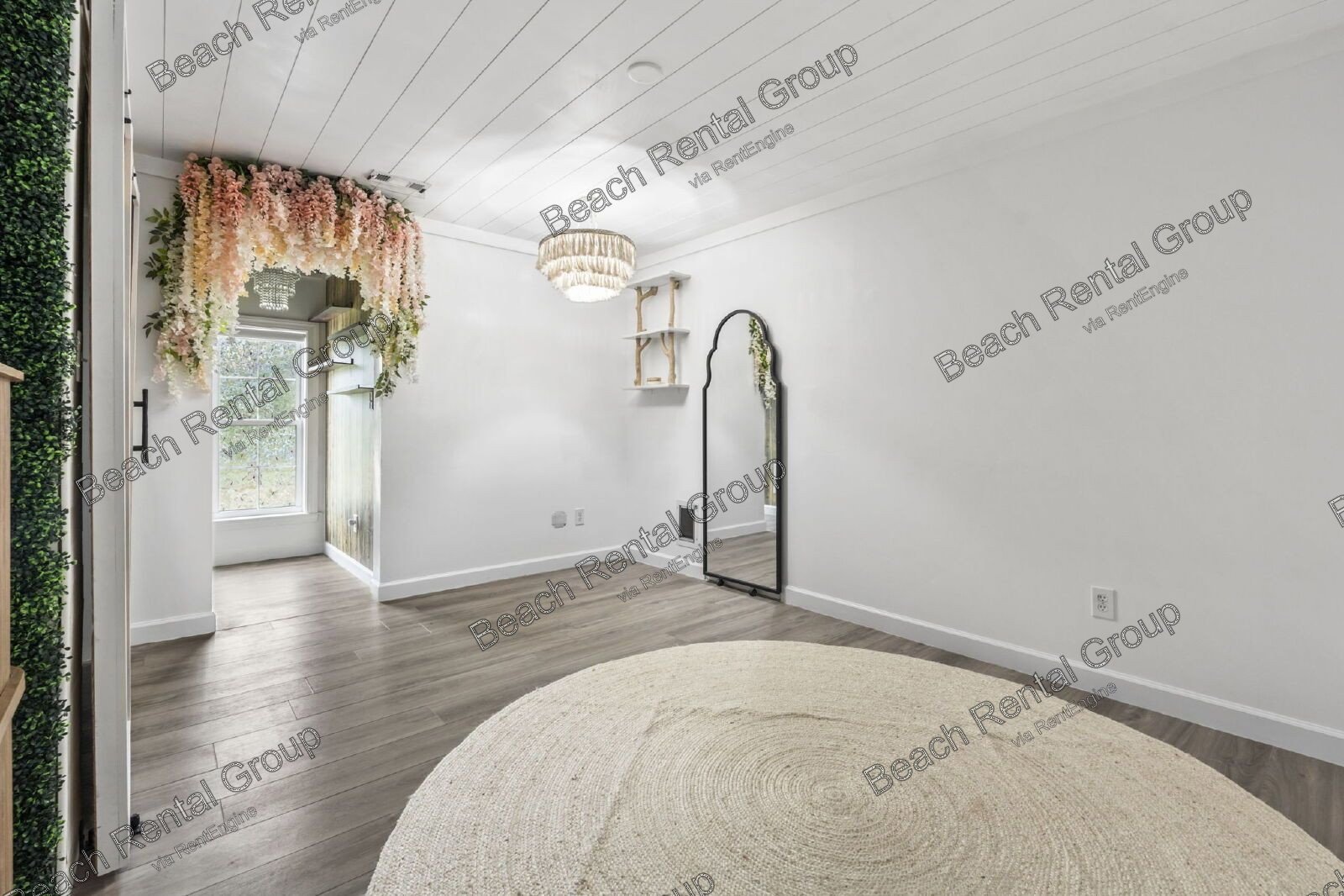 Peaceful and Luxury Living on 3+ Acres property image