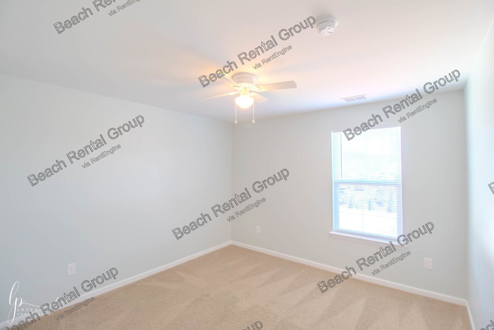4 Bedroom Home with Fenced in Backyard property image