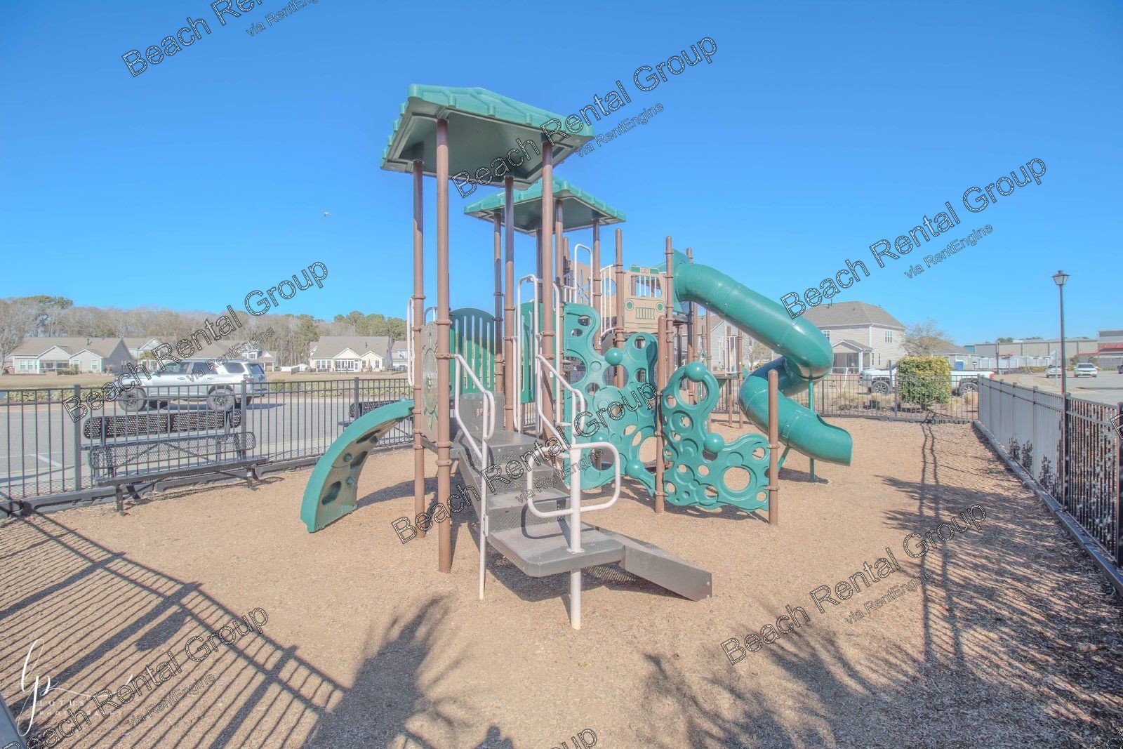 4 Bedroom Home with Fenced in Backyard property image