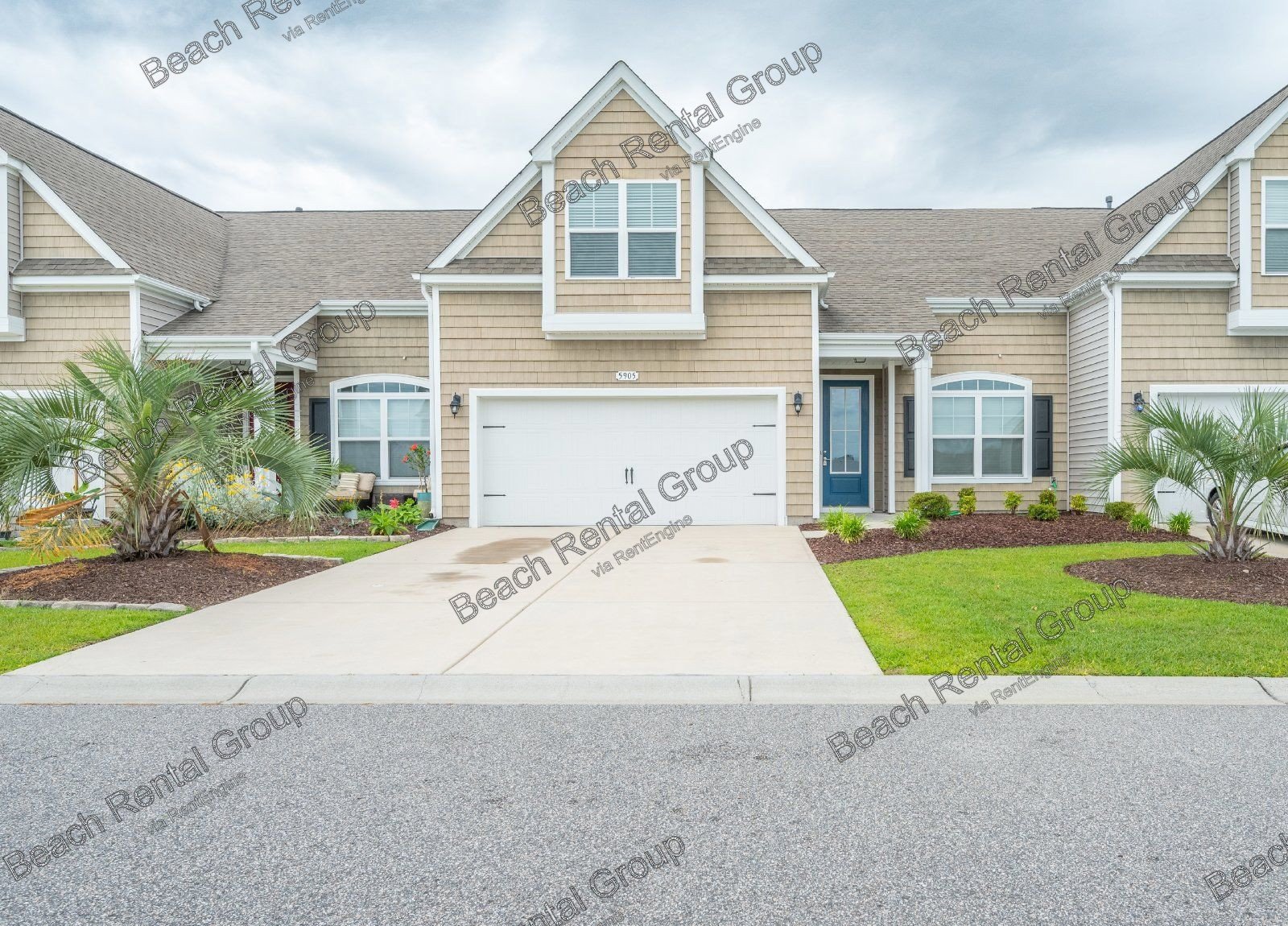 Townhouse in Forestbrook with Pond View property image