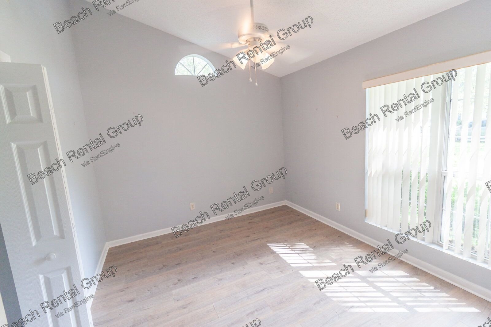 Corner Lot ~ 2 Bedroom in Gated Community property image