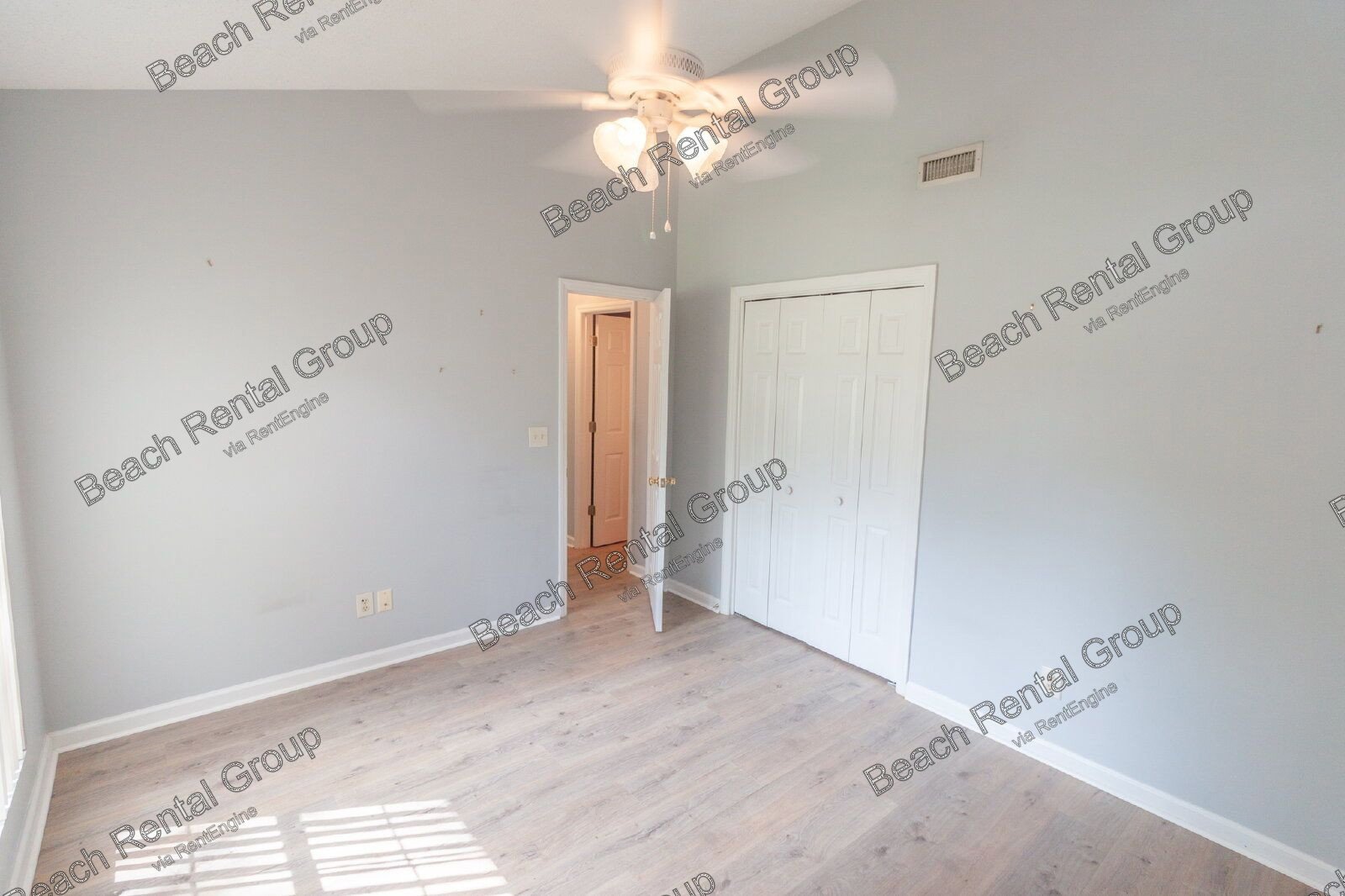 Corner Lot ~ 2 Bedroom in Gated Community property image