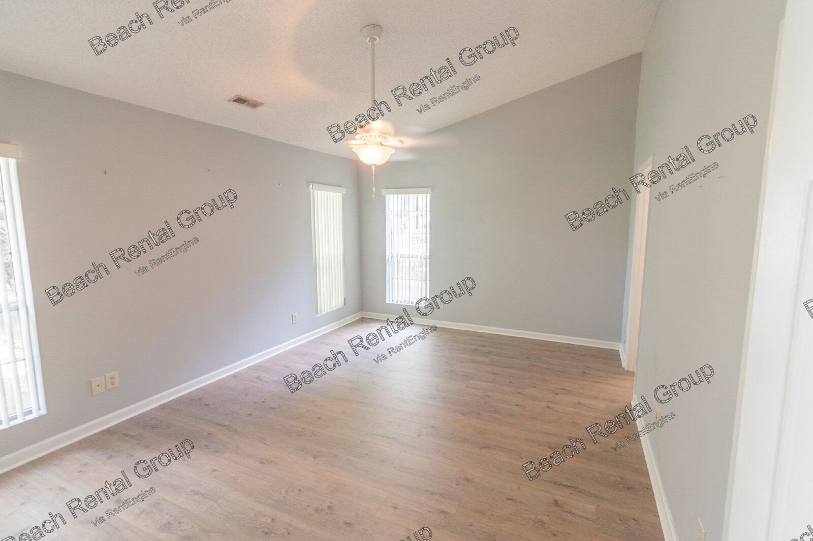 Corner Lot ~ 2 Bedroom in Gated Community property image