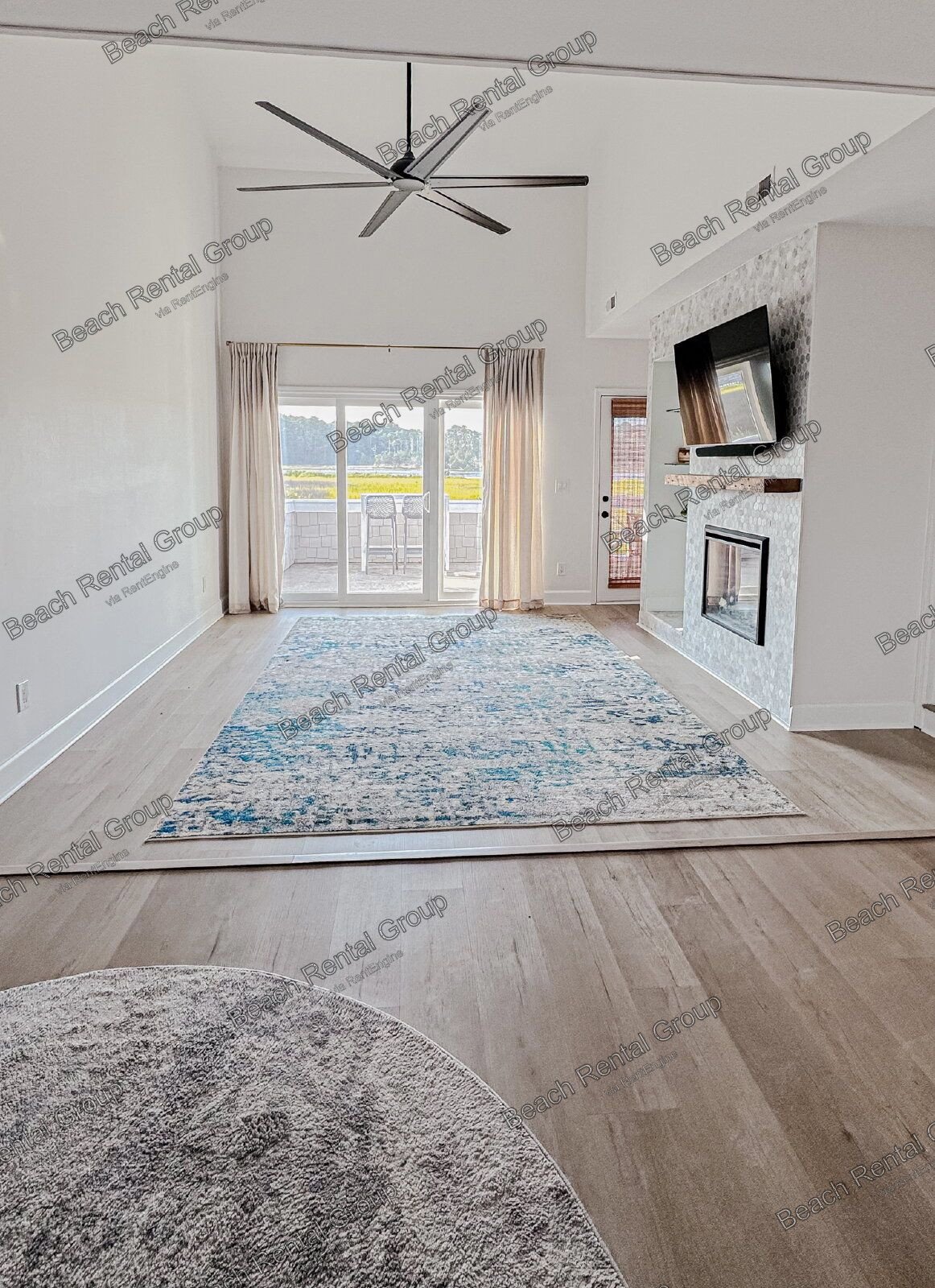 Modern and Stylish 2 Bedroom Condo with Marsh View property image