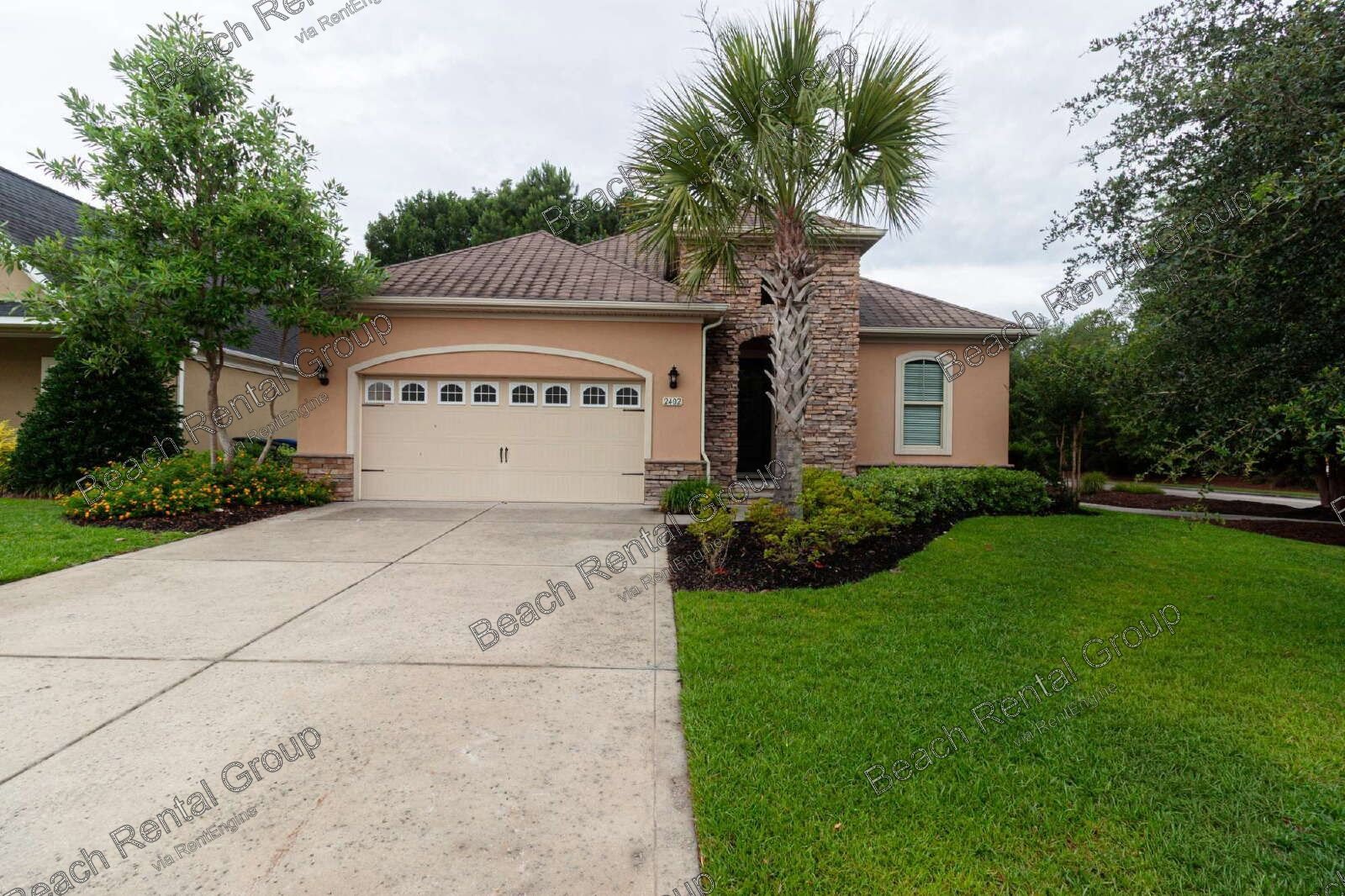 Corner Lot with Screened Patio property image
