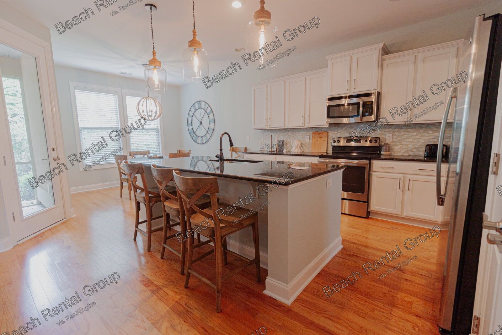 Corner Lot with Screened Patio property image