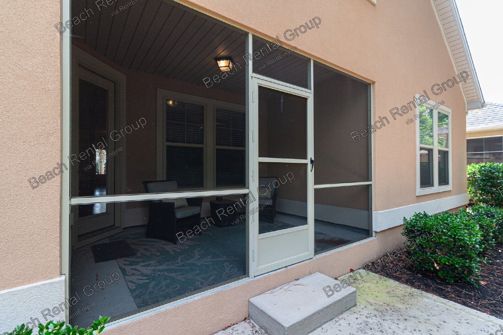 Corner Lot with Screened Patio property image