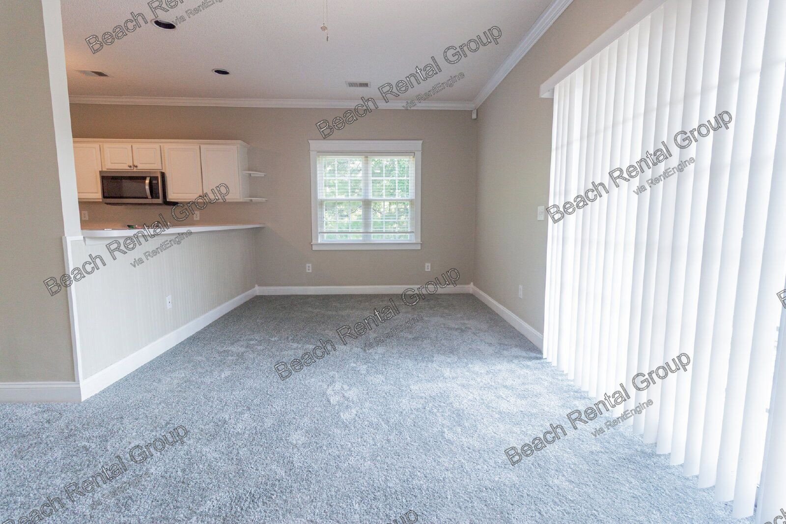 Open and Inviting End Unit property image