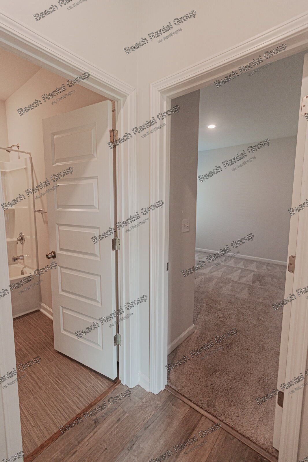 6 Bedroom Home with Fully Fenced Backyard property image