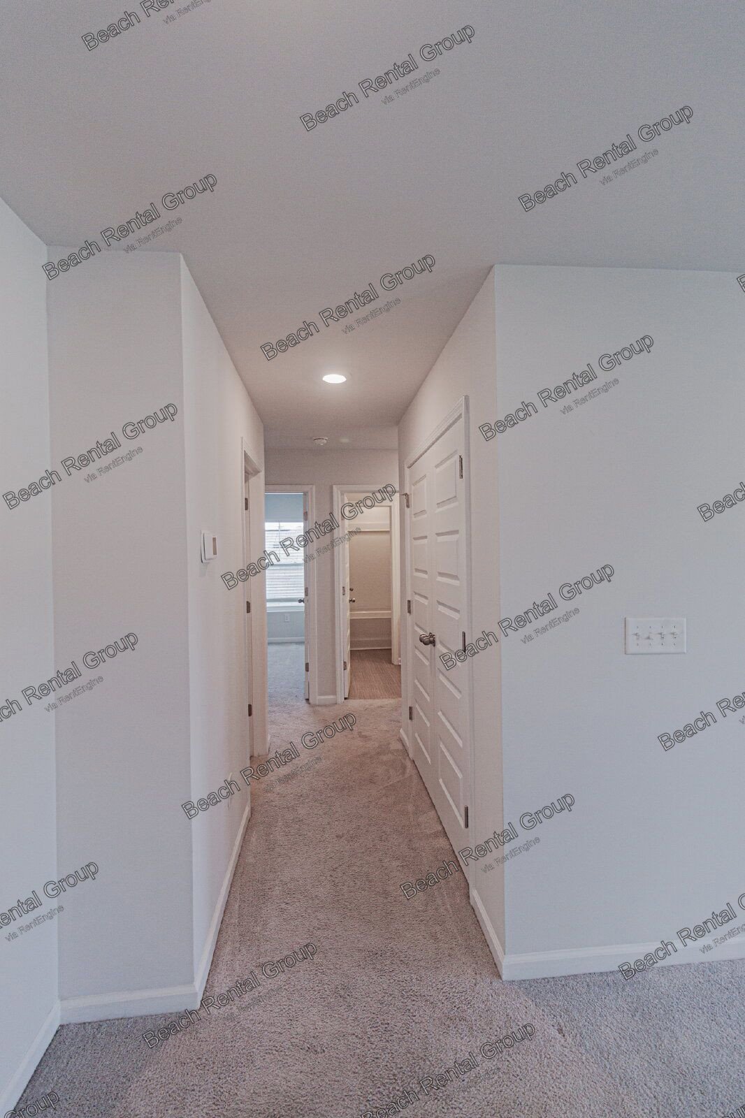 6 Bedroom Home with Fully Fenced Backyard property image