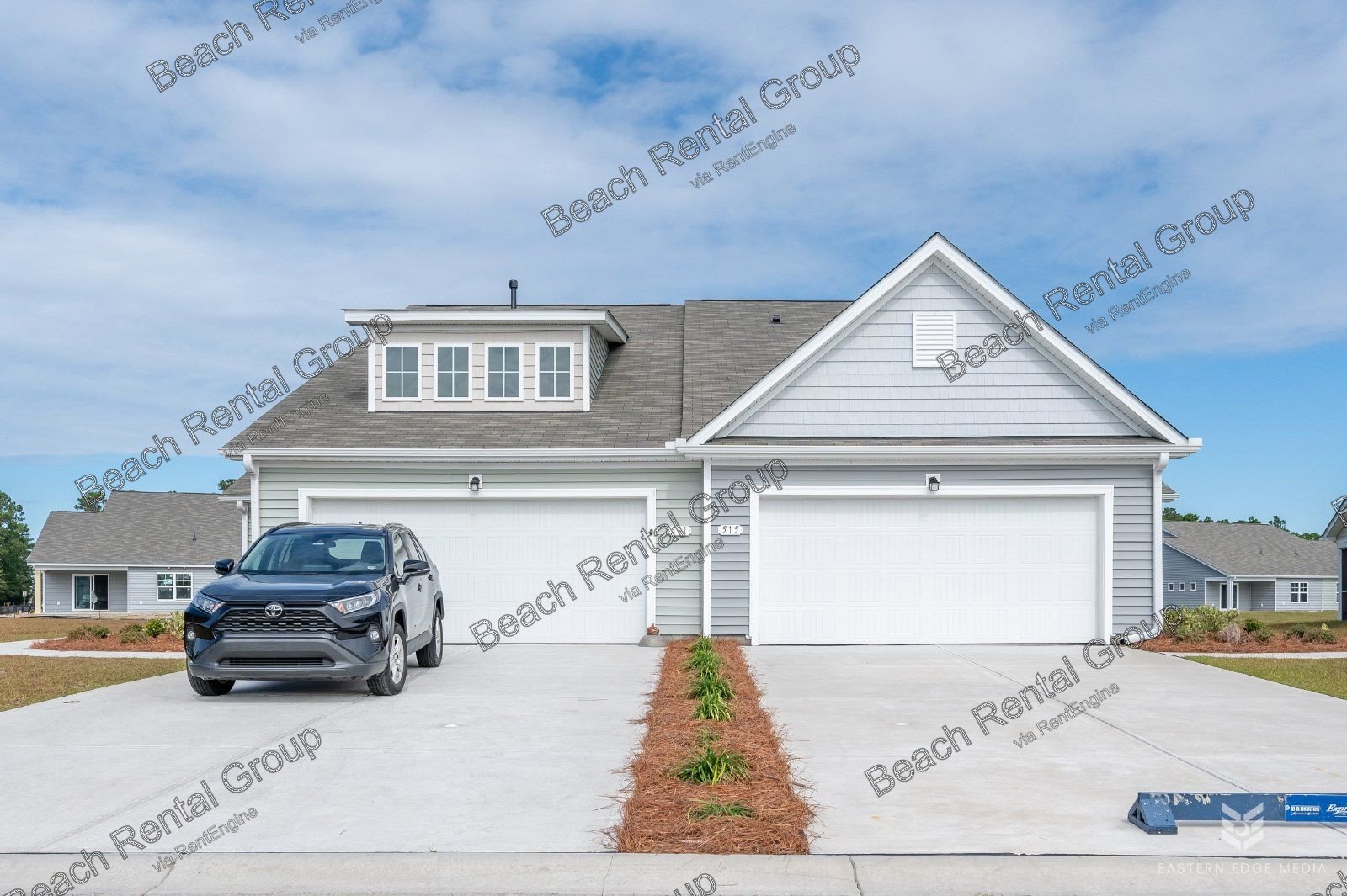 Stunning Paired Ranch Home in Conway with Screened Patio property image