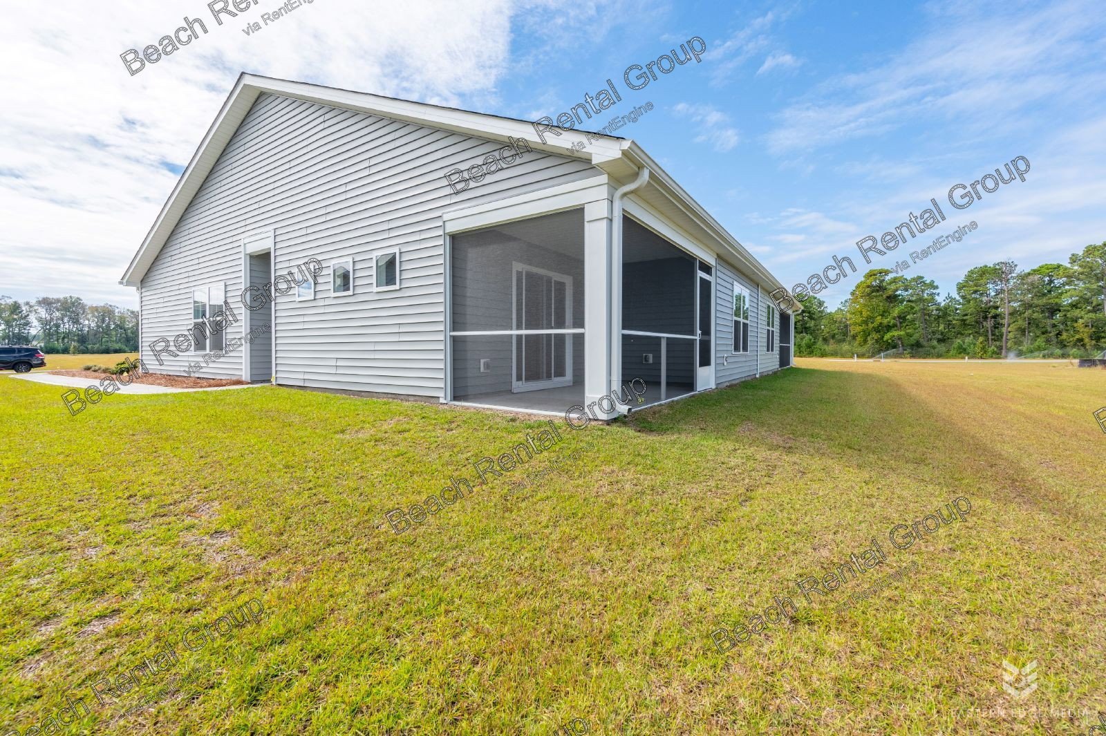 Stunning Paired Ranch Home in Conway with Screened Patio property image