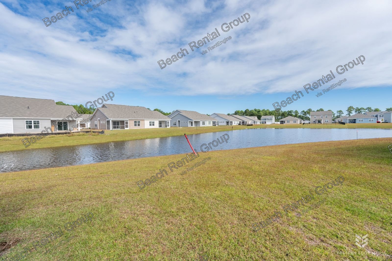 Stunning Paired Ranch Home in Conway with Screened Patio property image