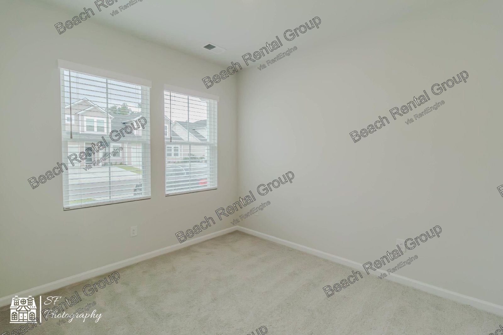 3 Bedroom Townhome w/ First Floor Master property image