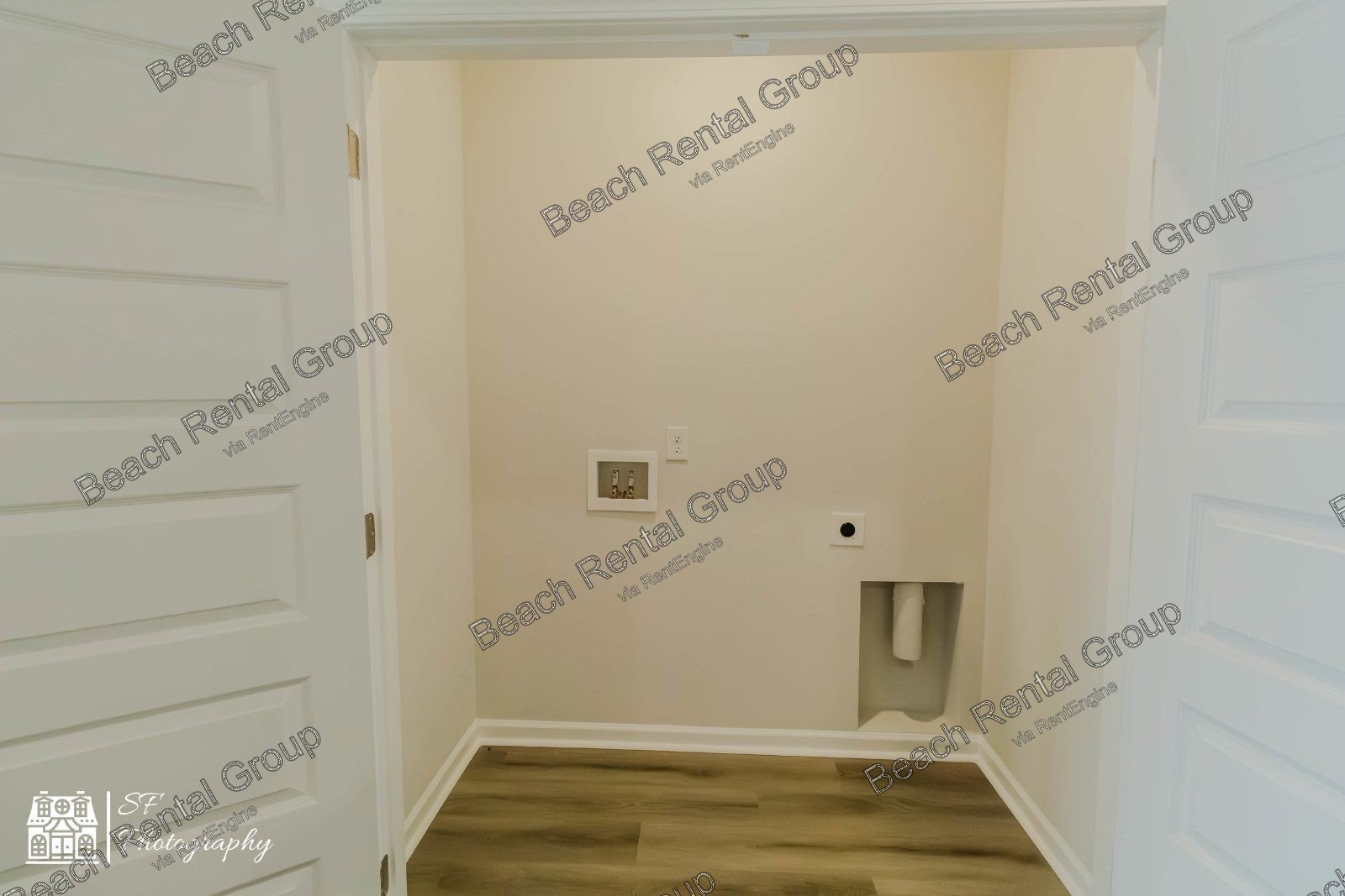 3 Bedroom Townhome w/ First Floor Master property image