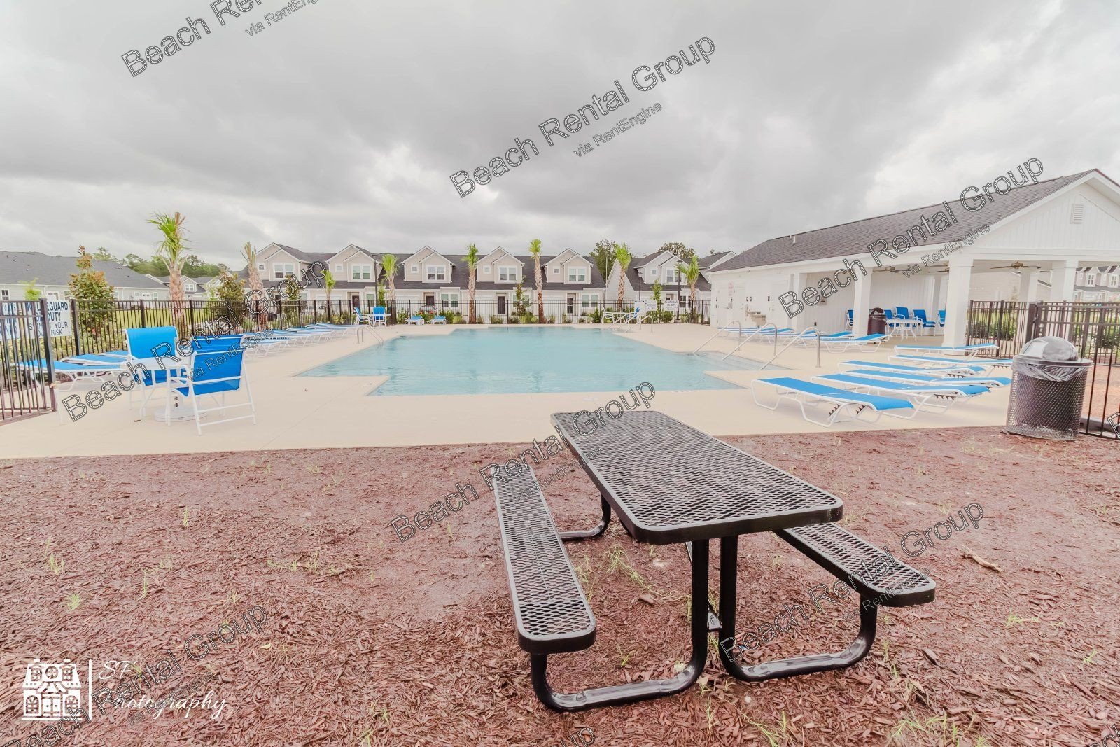 3 Bedroom Townhome w/ First Floor Master property image