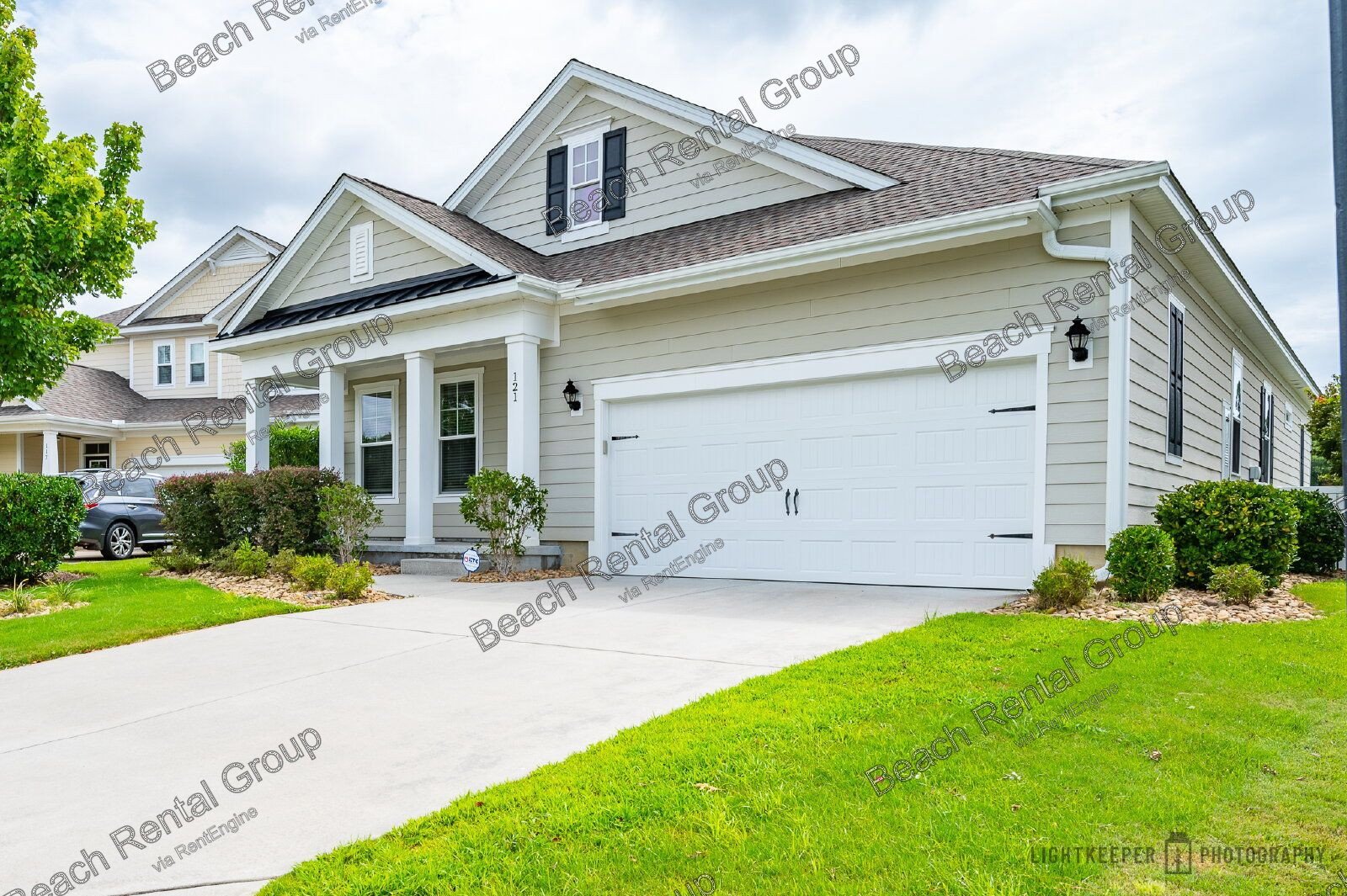 Tons of Natural Light, Golf Course and Pond Views property image