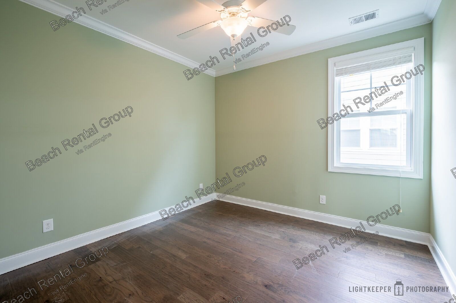 Tons of Natural Light, Golf Course and Pond Views property image