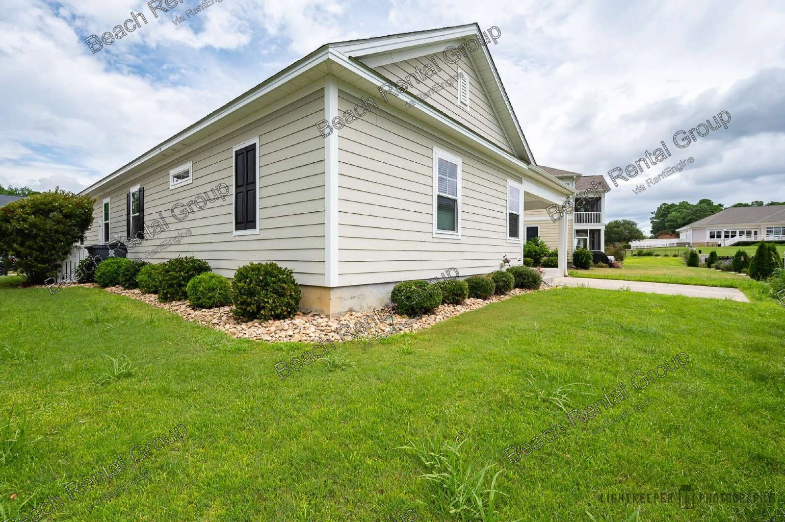 Tons of Natural Light, Golf Course and Pond Views property image