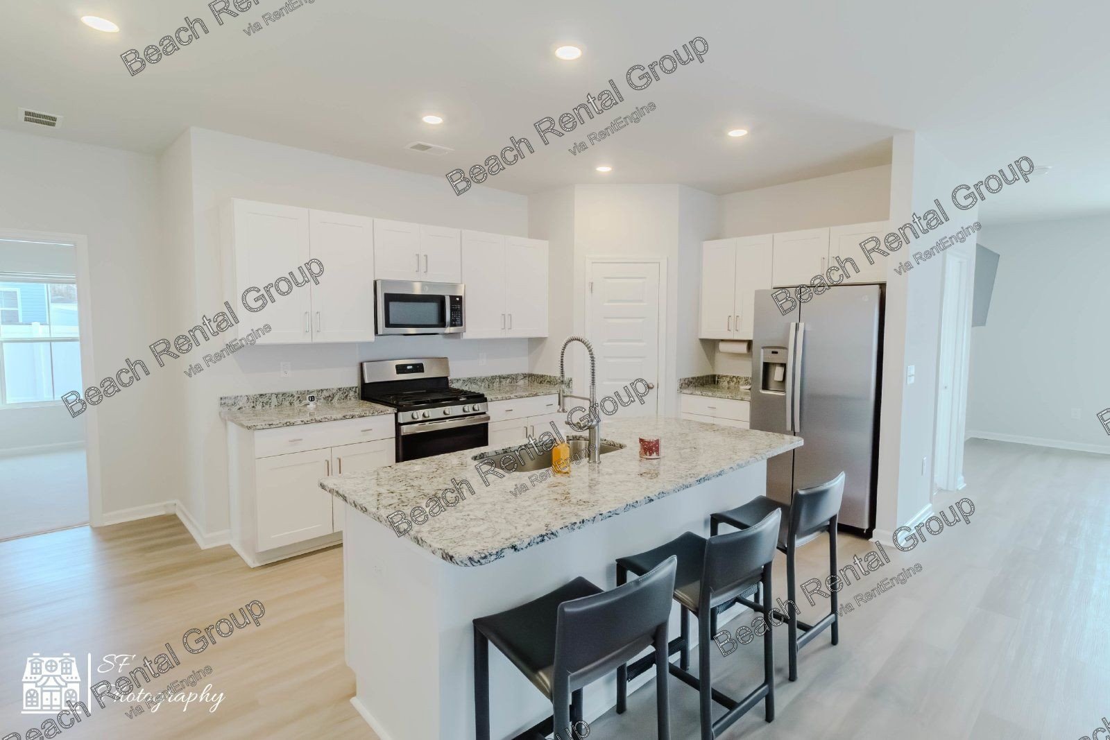 Your Perfect Home Awaits! Fenced Yard & More! property image