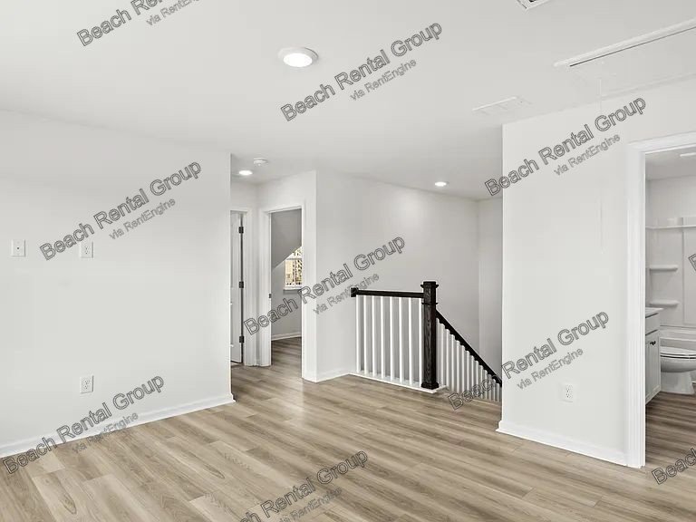 Spacious 4-Bedroom End Unit Townhouse with Incredible Amenities property image