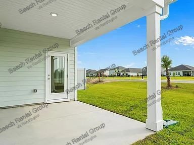 Spacious 4-Bedroom End Unit Townhouse with Incredible Amenities property image